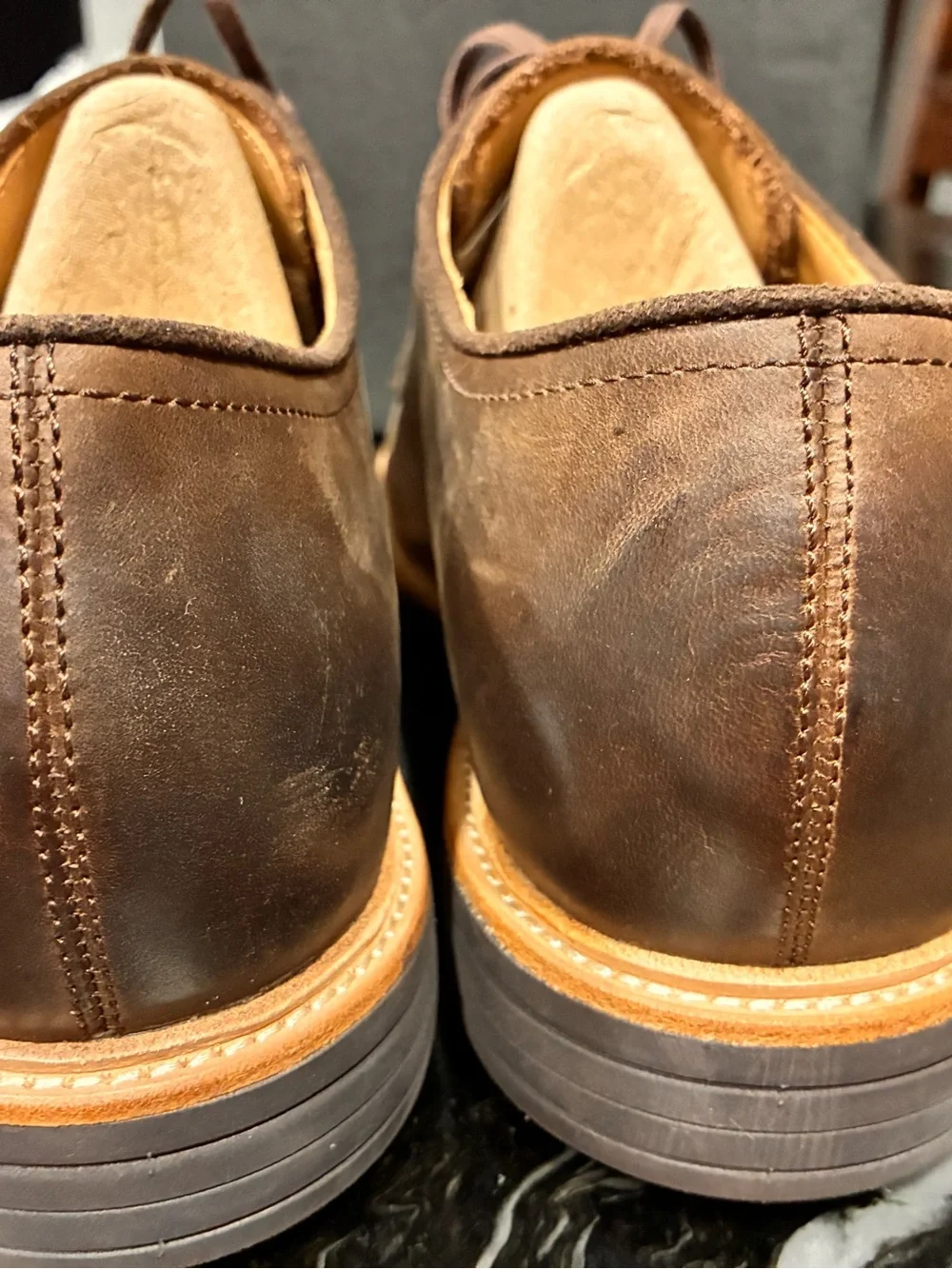 Subcategory selection for men's shoes image